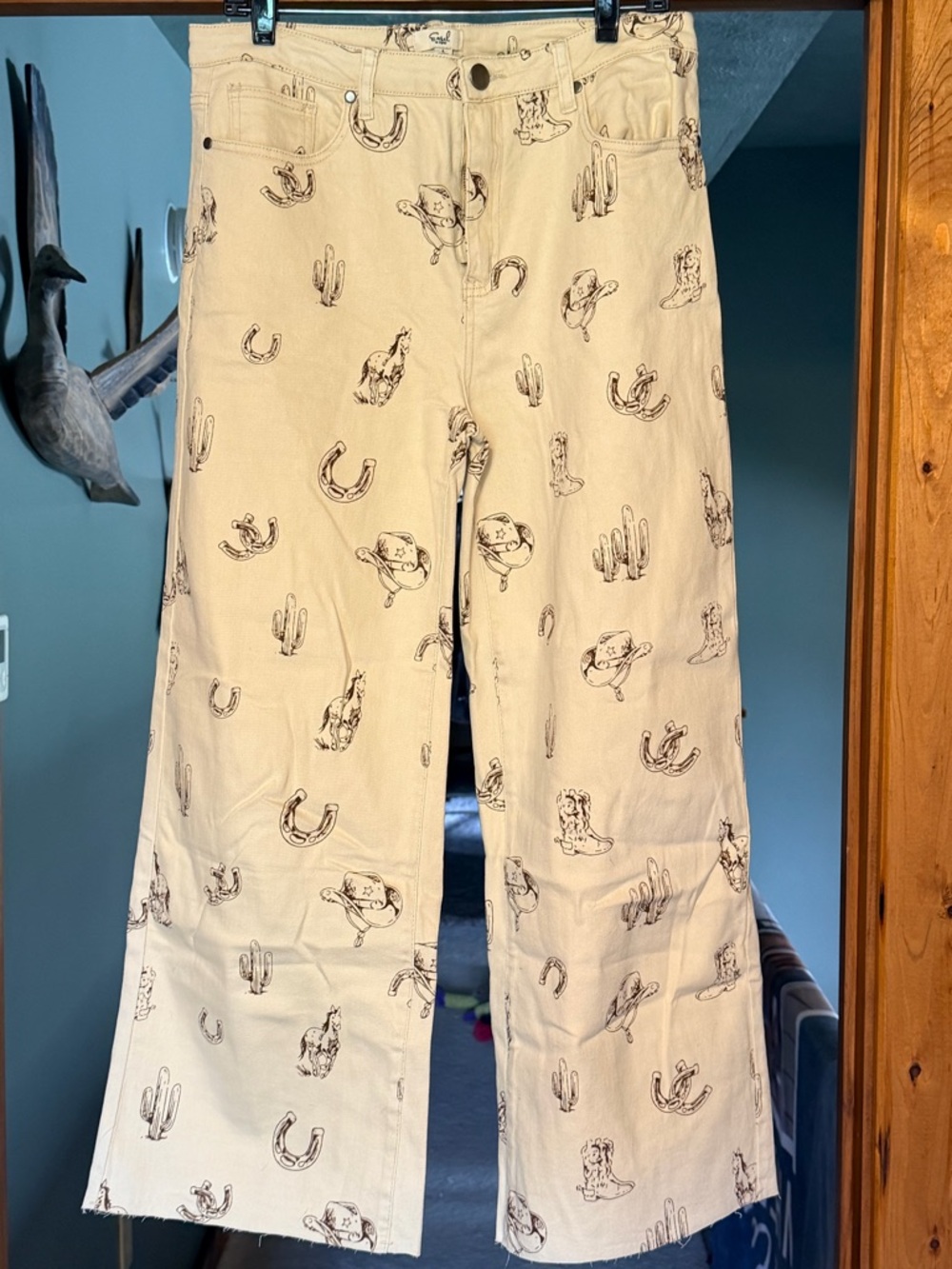 Easel Cream-and-brown Western Print Jeans